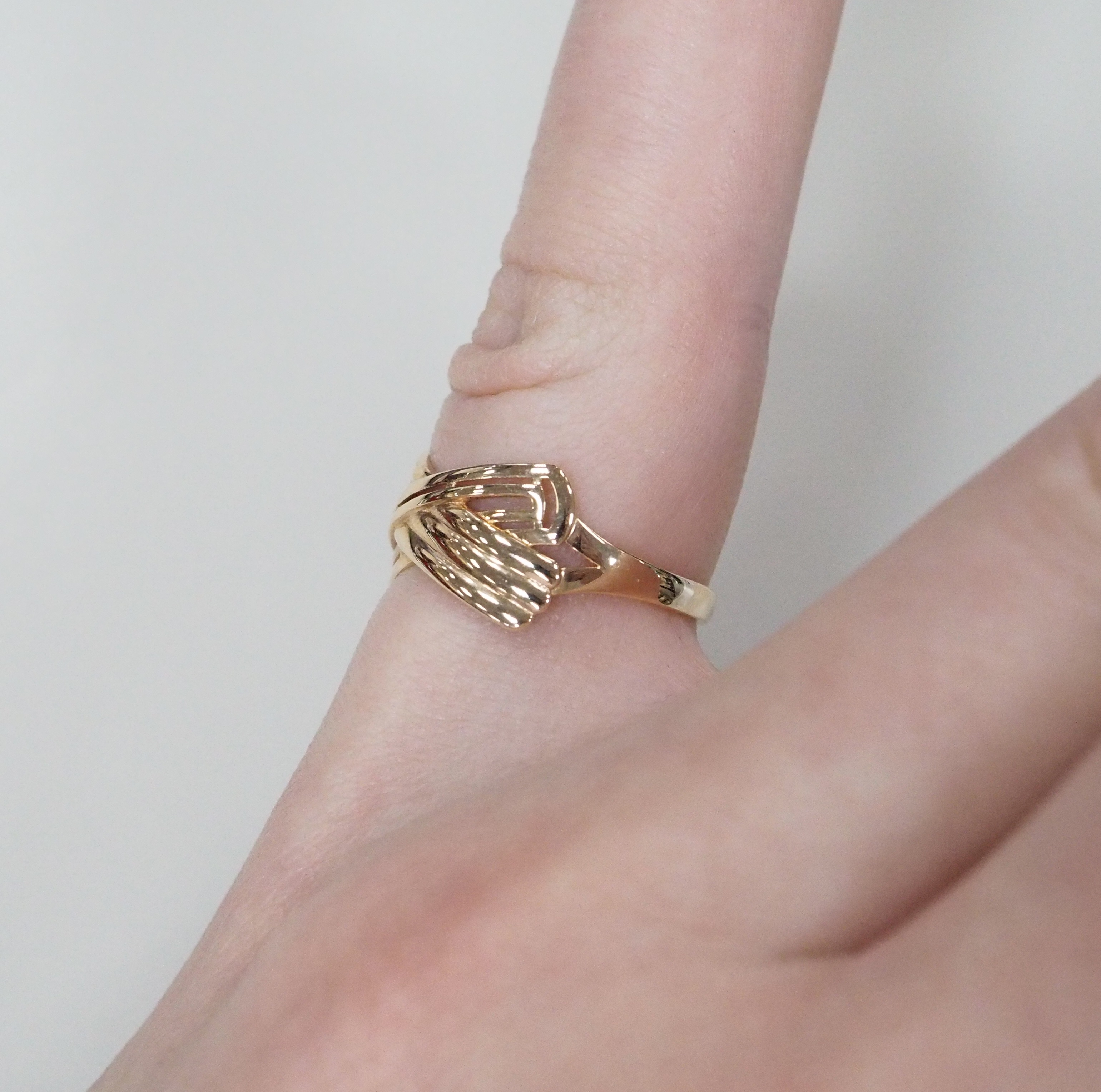 Кольцо из золота